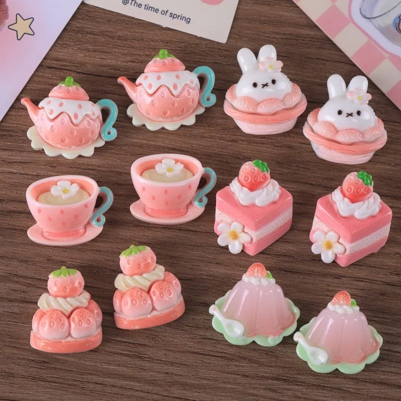 10 個漫画甘いピンクシリーズイチゴケーキ樹脂ペンダント d - Resin Craft Projects のレビューと価格