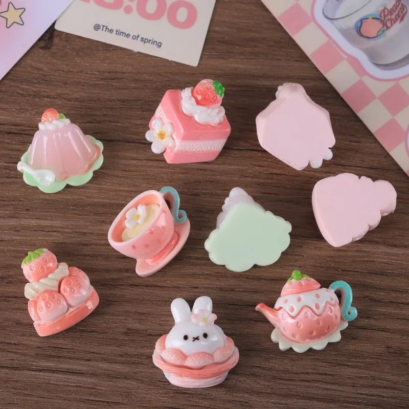 10 個漫画甘いピンクシリーズイチゴケーキ樹脂ペンダント d - Resin Craft Projects のレビューと価格