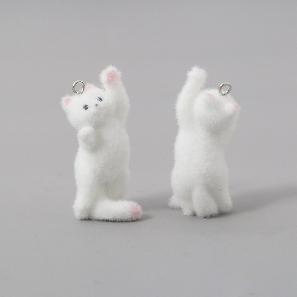 2個入り フロッキング加工 小さな猫の樹脂製チャーム 動物ペ - Resin Craft Projects のレビューと価格